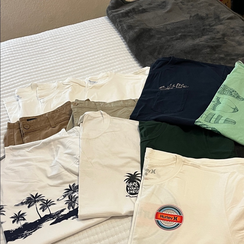 New Men’s Shorts and T-Shirt Bundle!!!